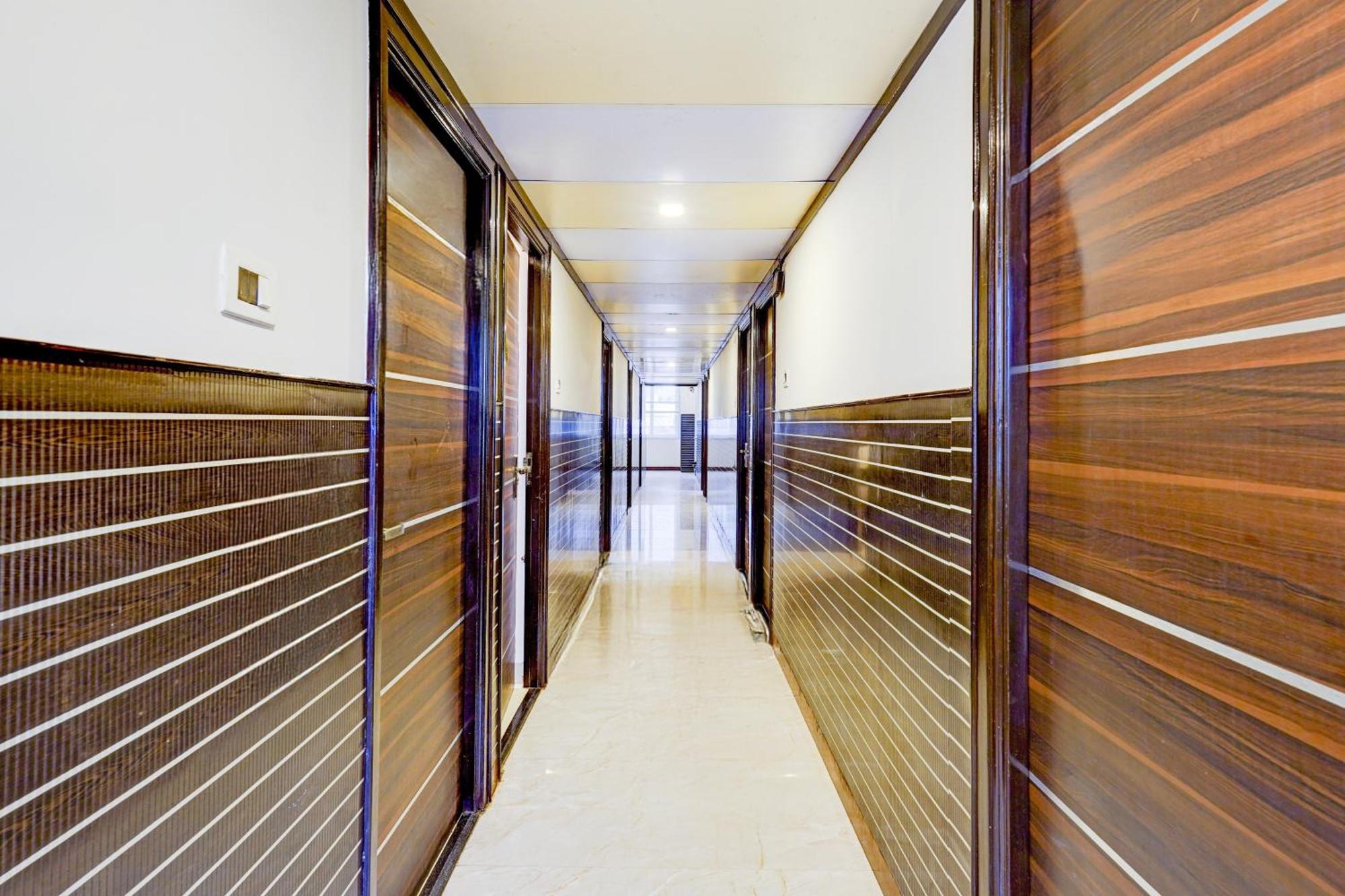 Super Townhouse Chennai Near Airport Formerly Sai Bala Budget Kültér fotó