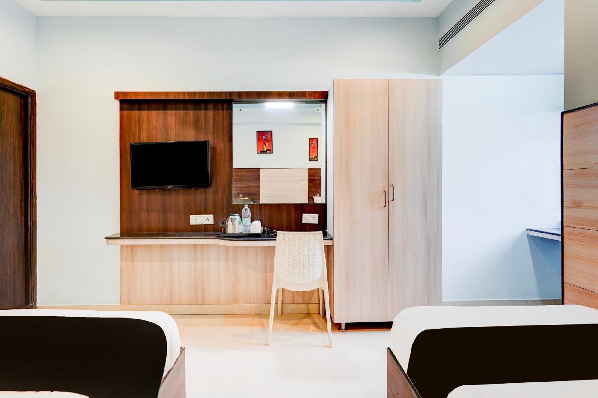 Super Townhouse Chennai Near Airport Formerly Sai Bala Budget Kültér fotó