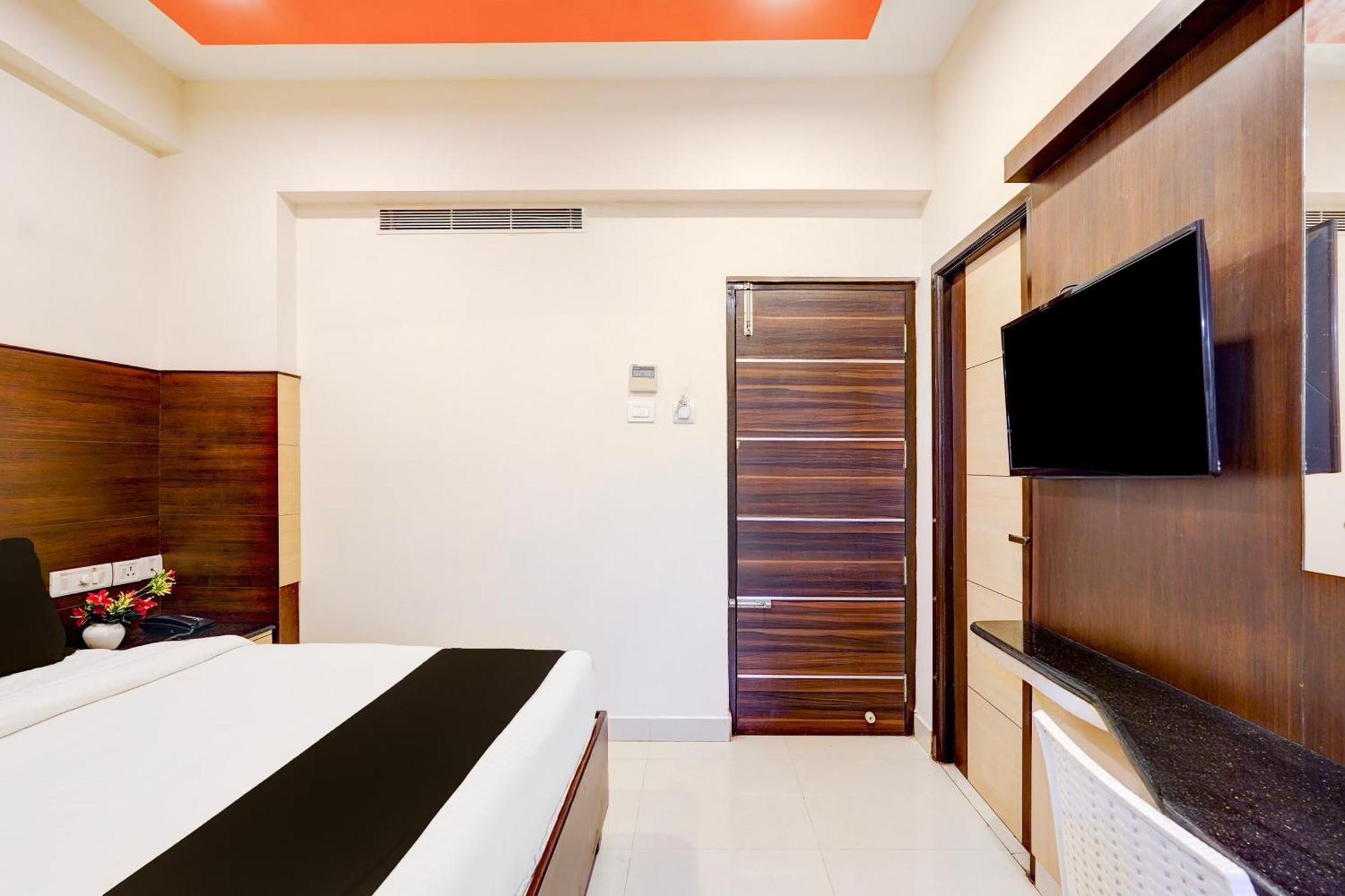 Super Townhouse Chennai Near Airport Formerly Sai Bala Budget Kültér fotó